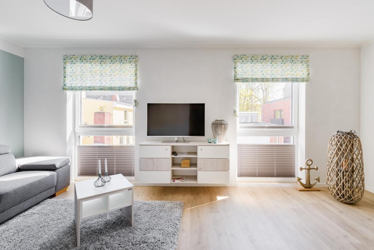 Nordsee-Ferienwohnungen Hinrichsen Husum  Extérieur photo